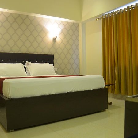 Hotel Pritika Durgapur  Bagian luar foto