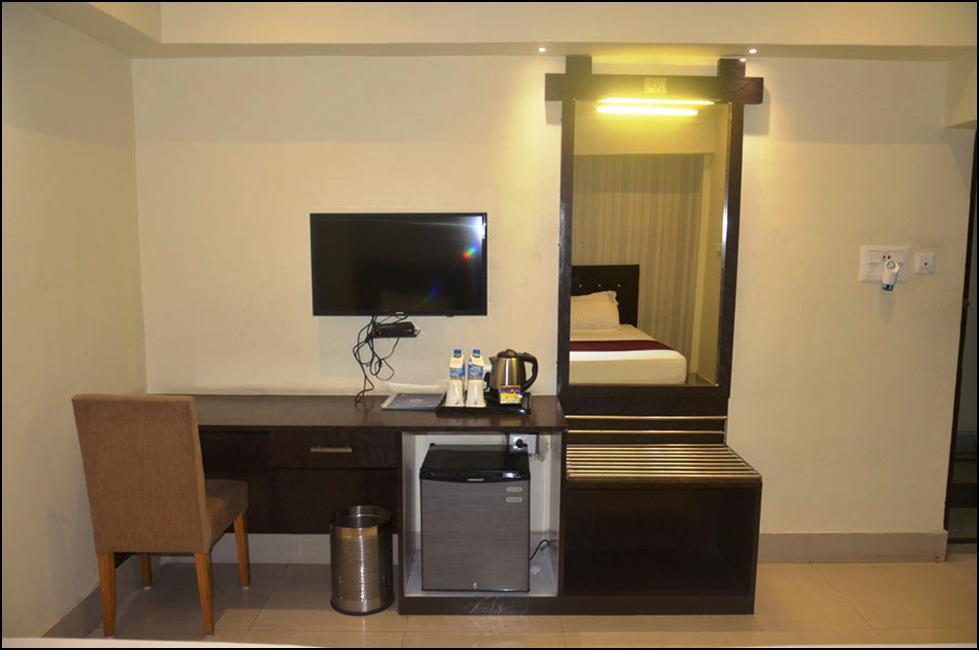 Hotel Pritika Durgapur  Bagian luar foto