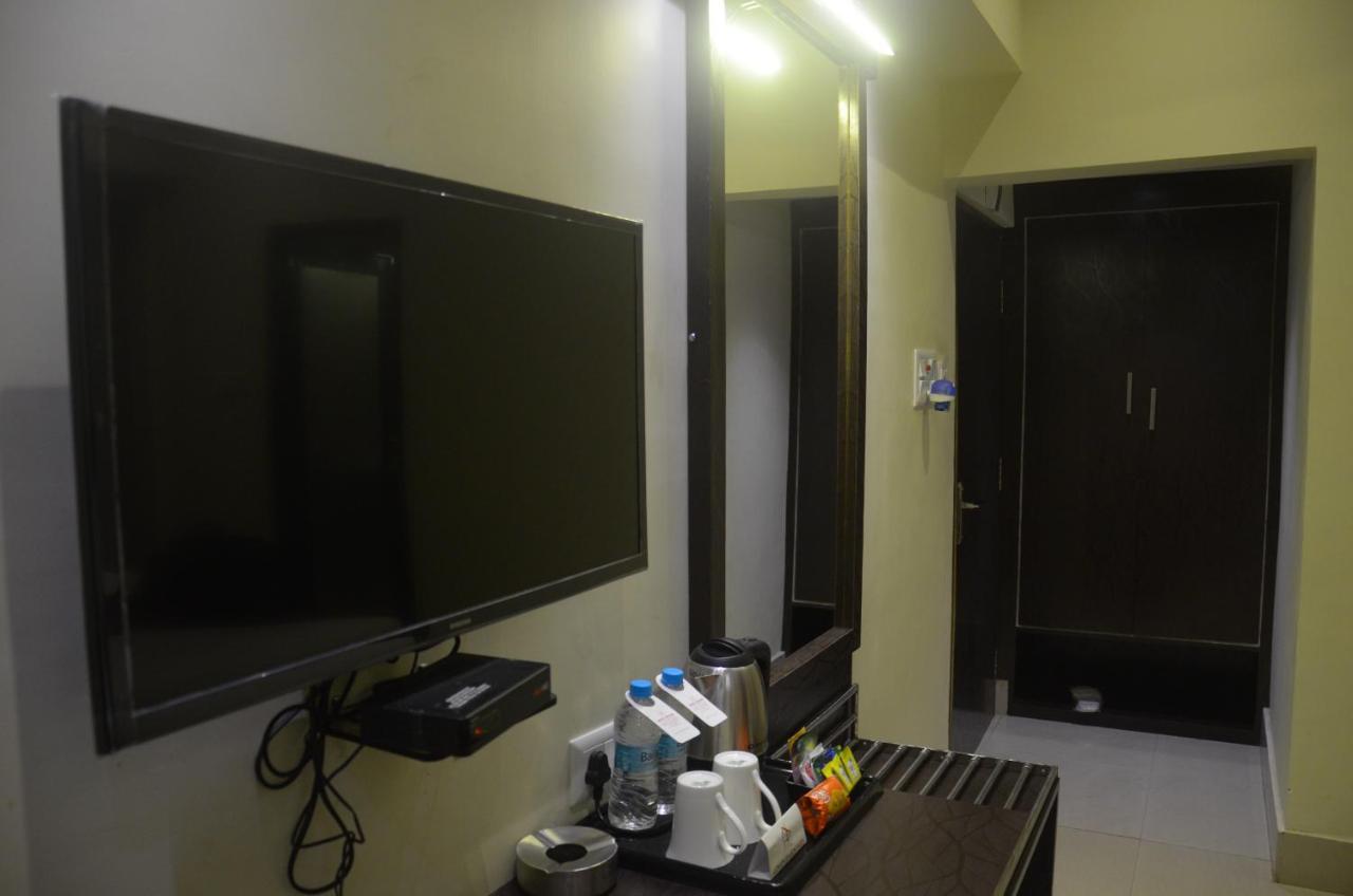 Hotel Pritika Durgapur  Bagian luar foto